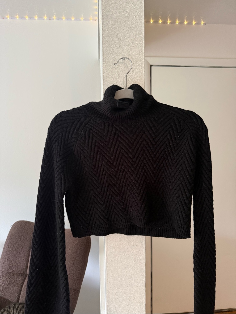 Hera Collection Black Ribbed Turtleneck Sweater